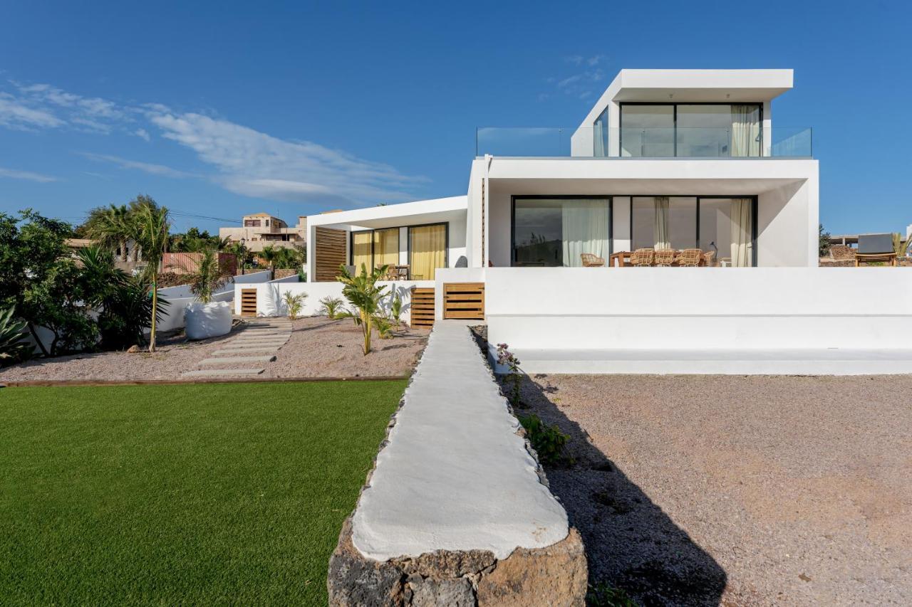 Villa Elena, Luxery Villa With Swimming Pool! Лахарес Экстерьер фото